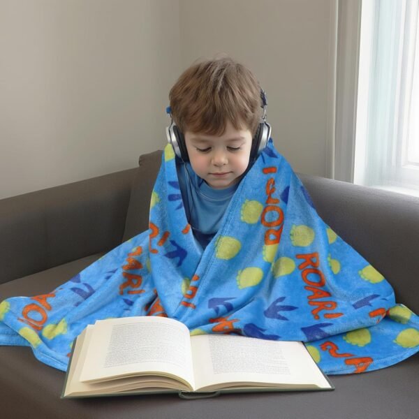 71MEYh94YGL._AC_SL1500_.jpg 3 in 1 Travel Pillow and Blanket Set for Kids,Soft Travel Blanket Airplane Campact with Bag,Pillow Blanket for Boys with a Pocket,Backpack Clip, Luggage Sleeve (Dinosaur)