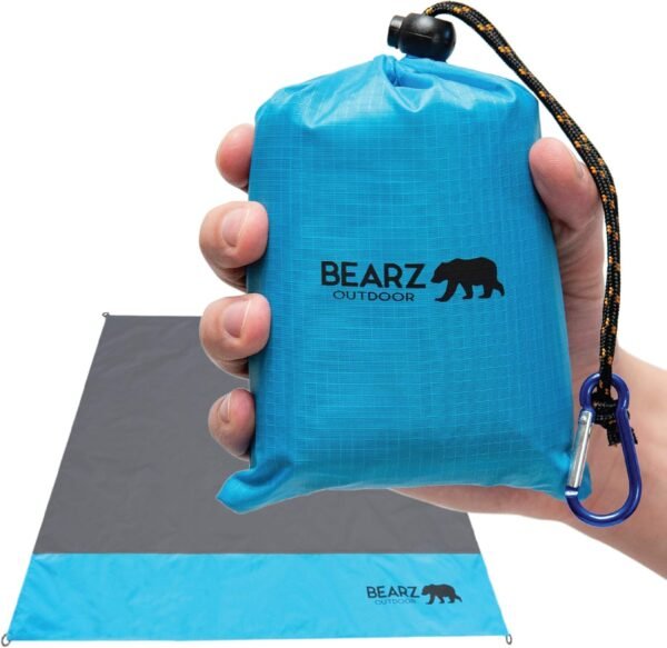 81QVjdil1L._AC_SL1500_.jpg Pocket Blanket - Beach Blanket Waterproof Sandproof, Picnic Blankets Waterproof Foldable, Lightweight & Compact for Hiking, Camping, Travel, Festival Accessories